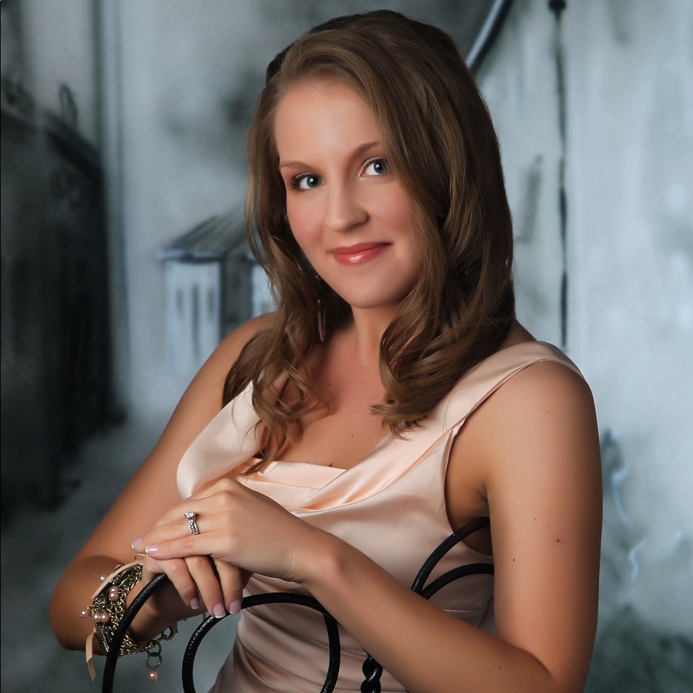 Meet your Posher, Jennifer